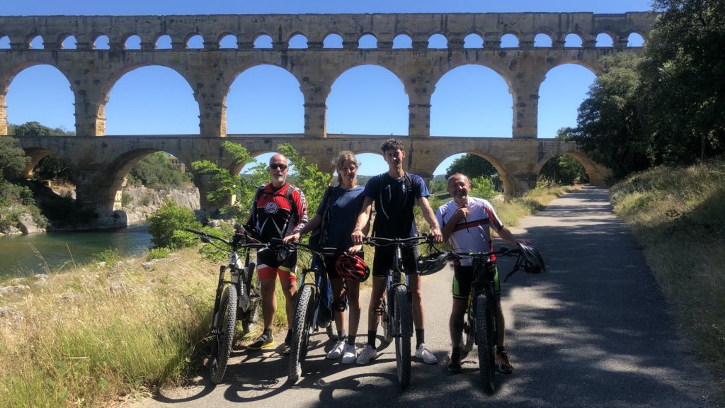 Sortie Ines , Lucas et Christophe autour du Pont du Gard